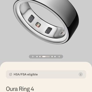 Oura Ring 4 - Silver and Black